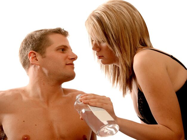 Anjeun kedah nganggo minyak urut nalika latihan pikeun ngagedekeun sirit anjeun.